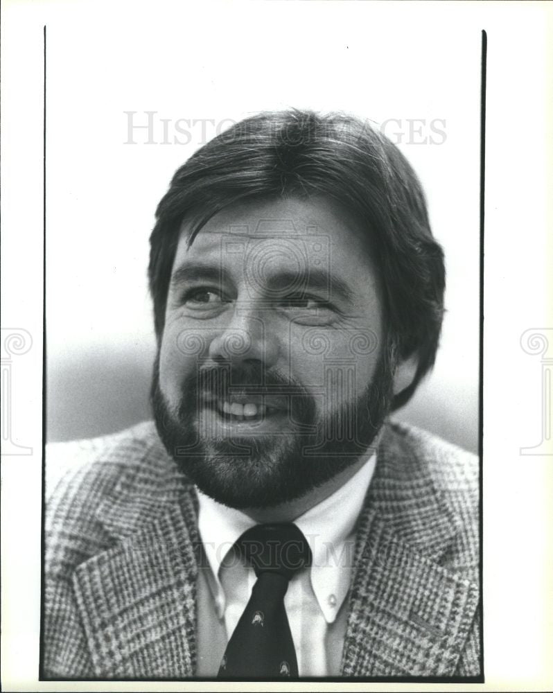 1984 Press Photo Richard Becherer VP IHP - Historic Images