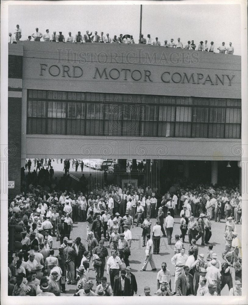 1955 Press Photo Ford Motor Co Henry Ford Detroit - Historic Images