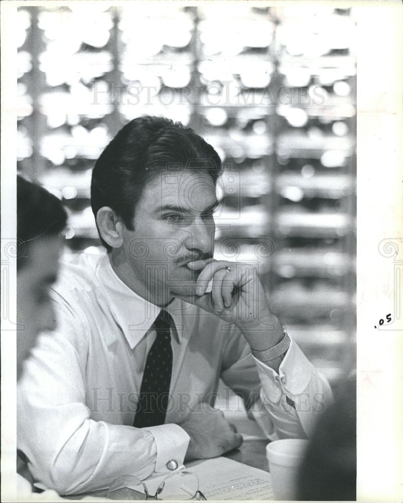 1985 Press Photo Craig Hall Entrepreneur Author Philant - Historic Images