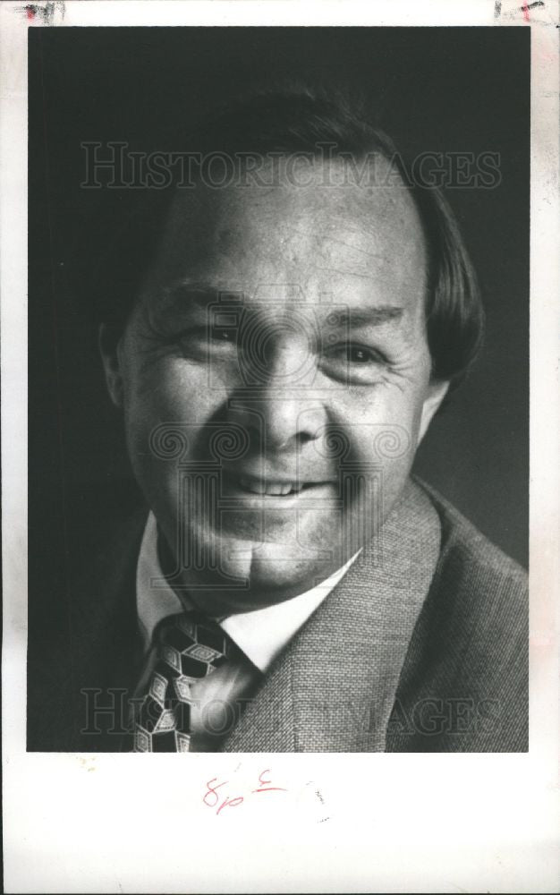 1989 Press Photo Robert Hall - Historic Images