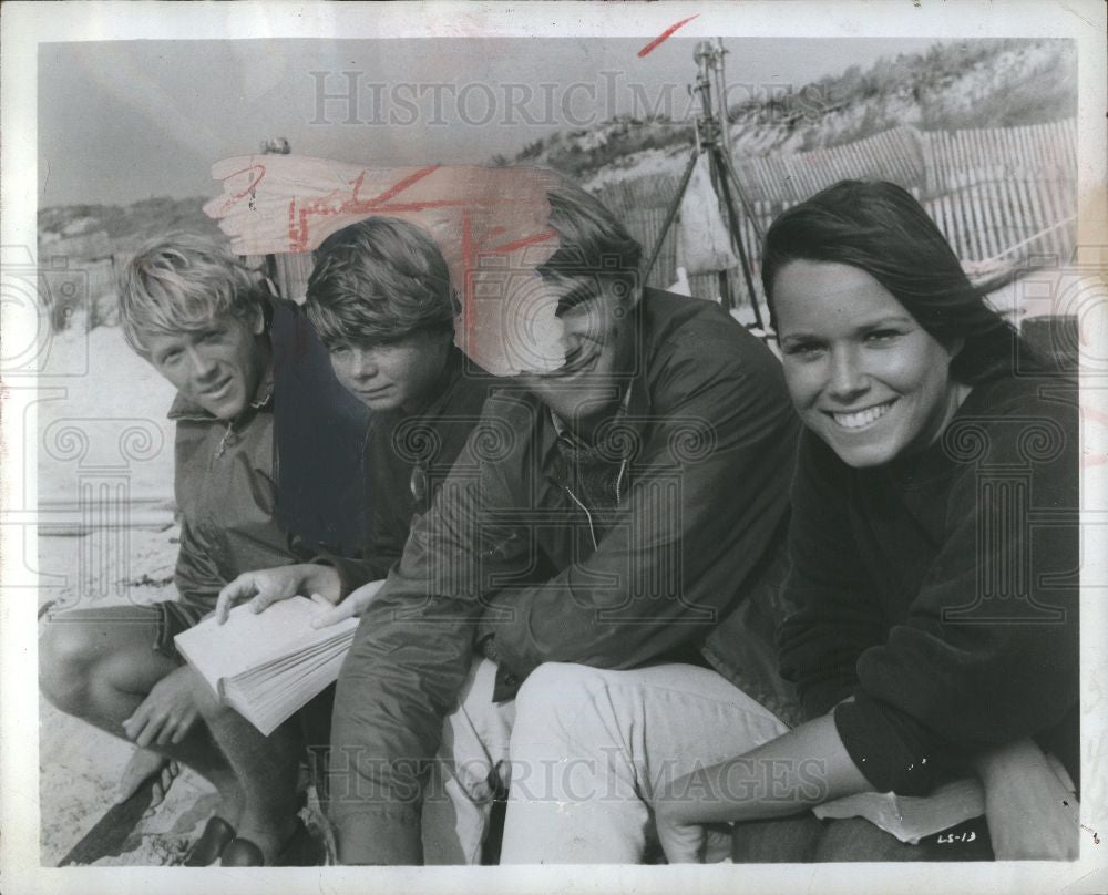 1969 Press Photo Catherine Burns, actress - Historic Images