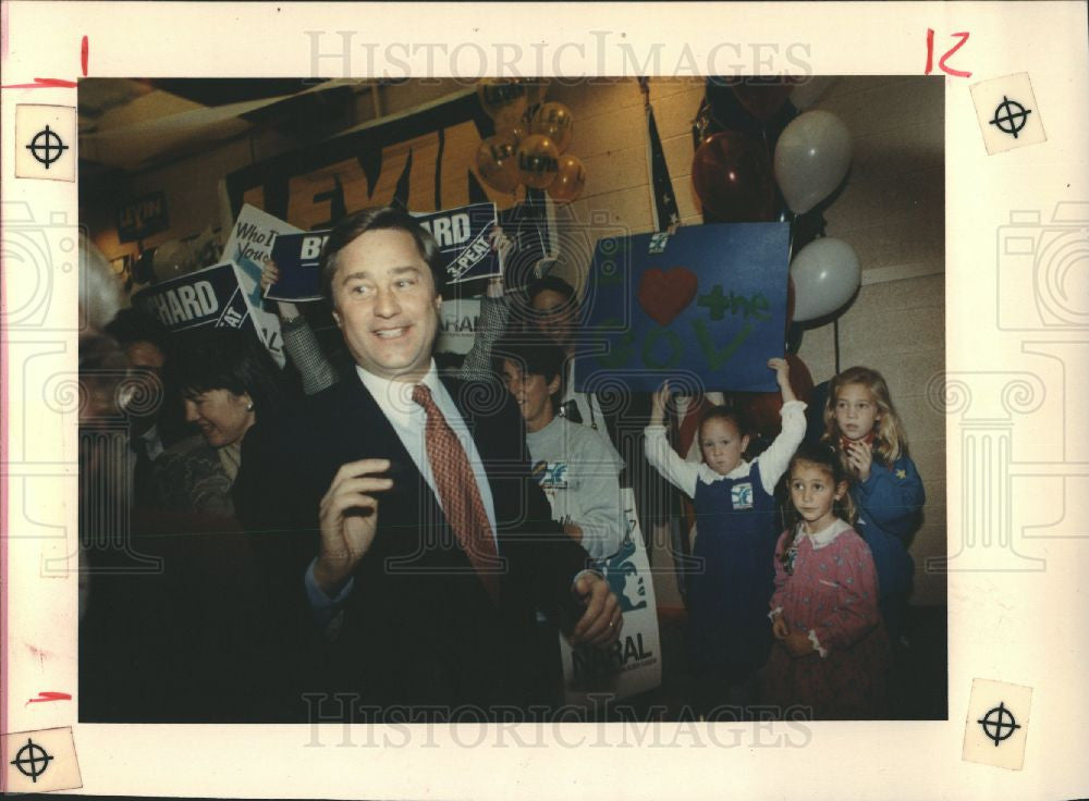 1990 Press Photo political, rally, supporters - Historic Images