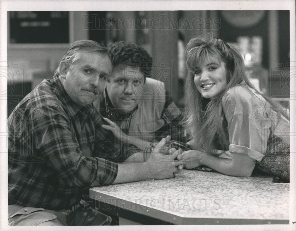 Press Photo Actress/Singer Crystal Bernard - Historic Images