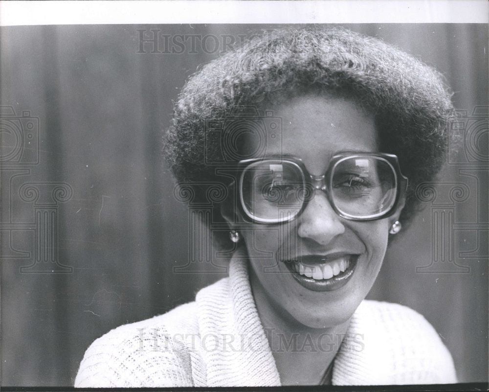 1977 Press Photo black woman - Historic Images
