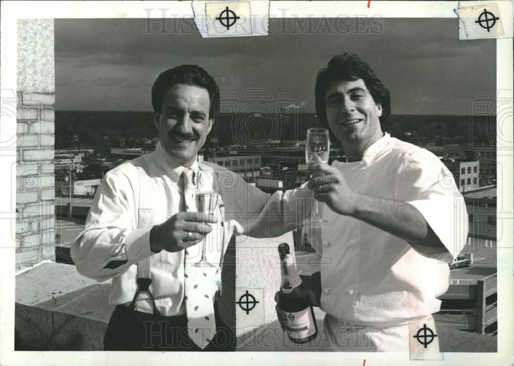 1993 Press Photo CHEF KEITH FAMIE &amp; J.J.Hanna - Historic Images