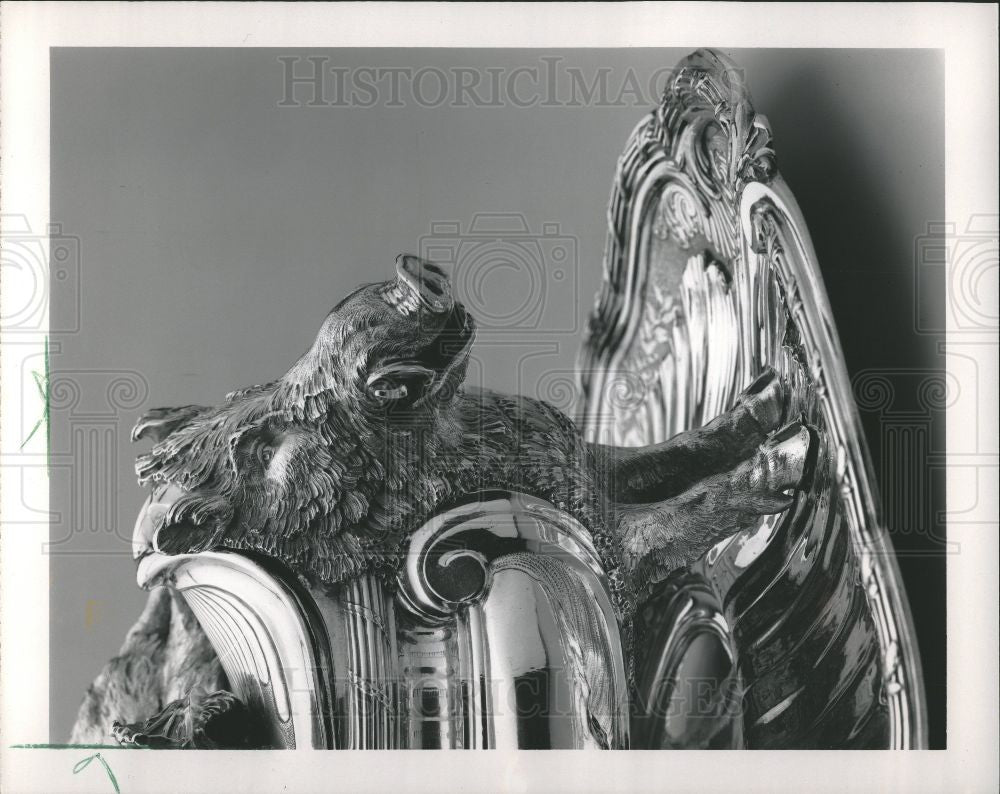 1991 Press Photo tureen with boars head handles - Historic Images