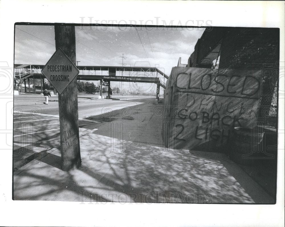 1991 Press Photo 1937 Battle of the Overpass Ford Motor - Historic Images