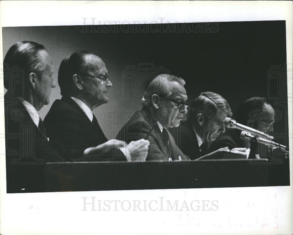 1980 Press Photo ford motors co. annual meeting - Historic Images