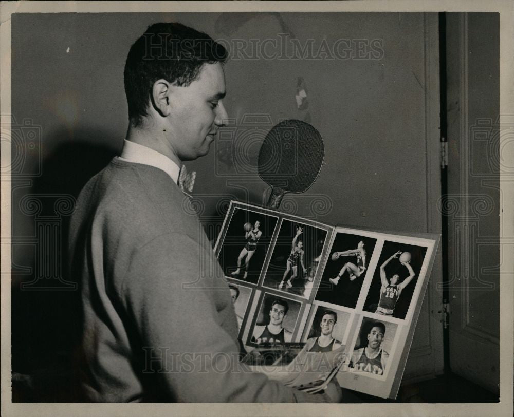1954 Press Photo morris moorawnick - Historic Images