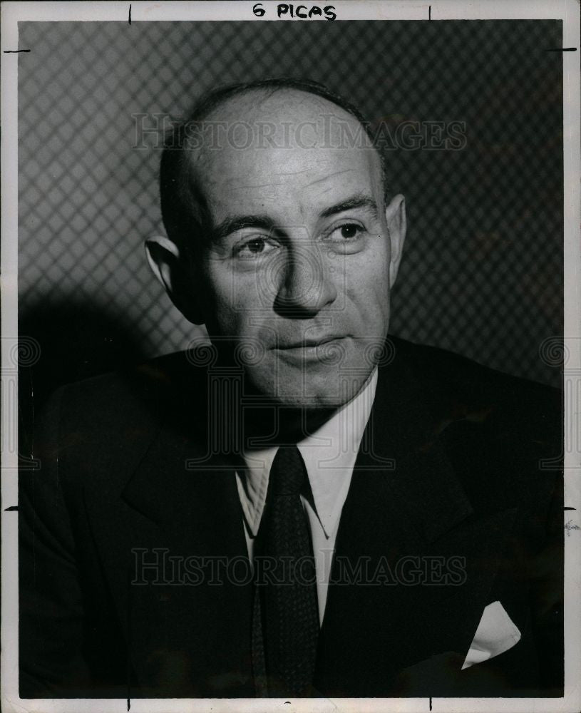 1956 Press Photo Maestro Erich Leinsdorn, Director - Historic Images