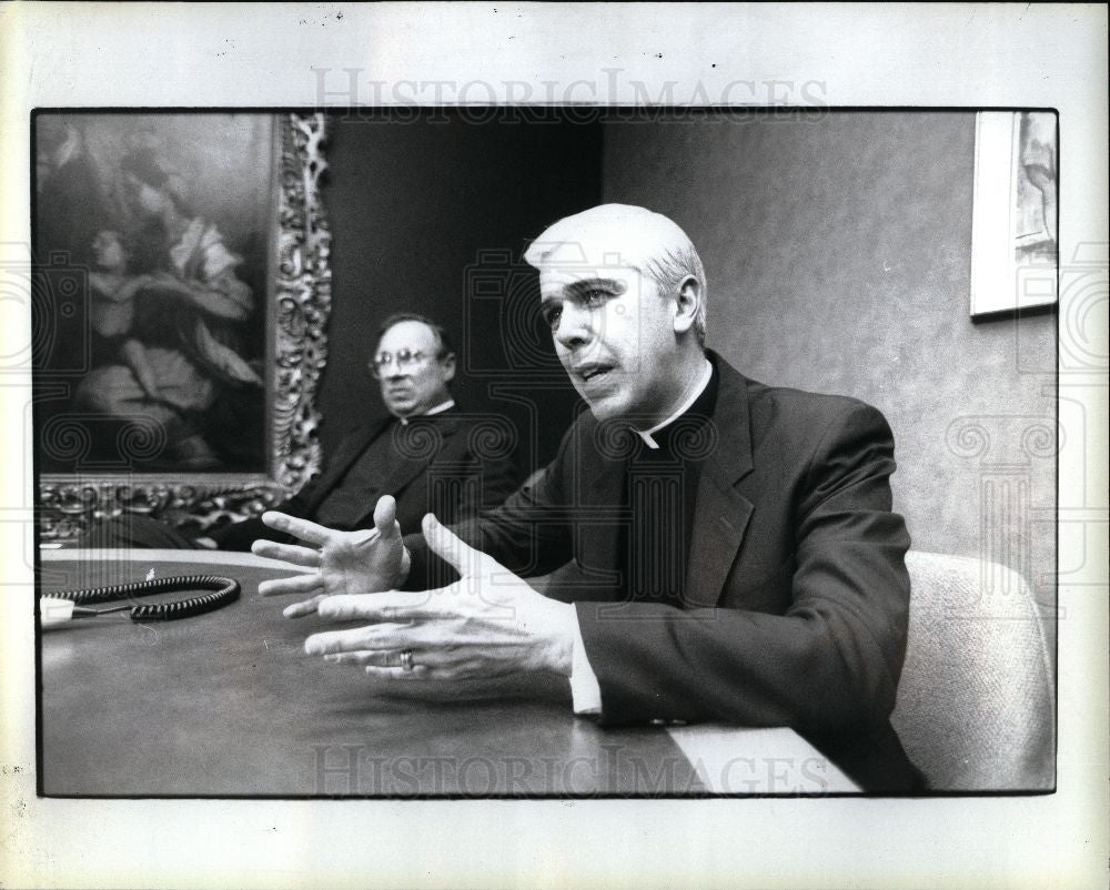 1992 Press Photo Norman Nawrocki Ricardo Bass annulment - Historic Images