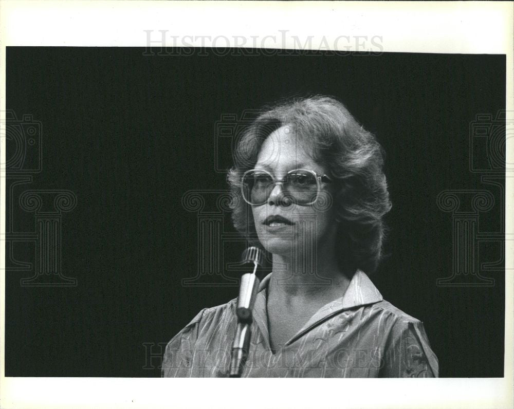 1985 Press Photo Marie Edenstrom speaker - Historic Images