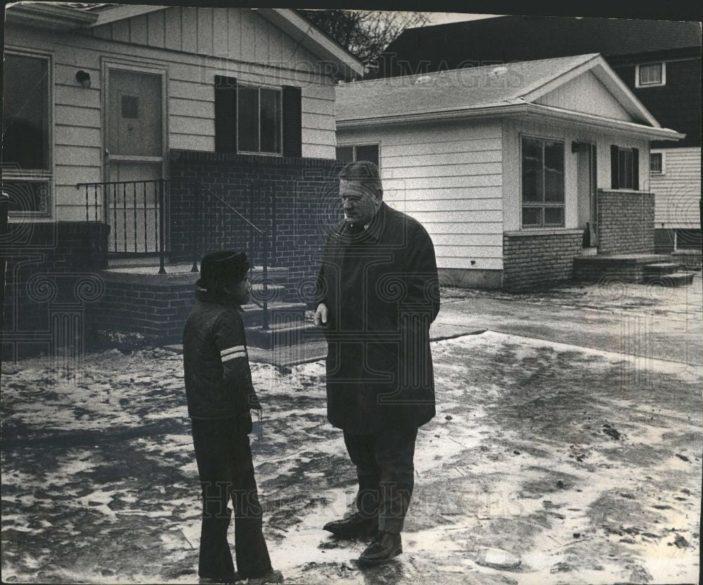 1971 Press Photo David Eberhard  paster - Historic Images