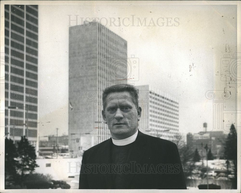 1967 Press Photo Rev. David Eberhard - Historic Images