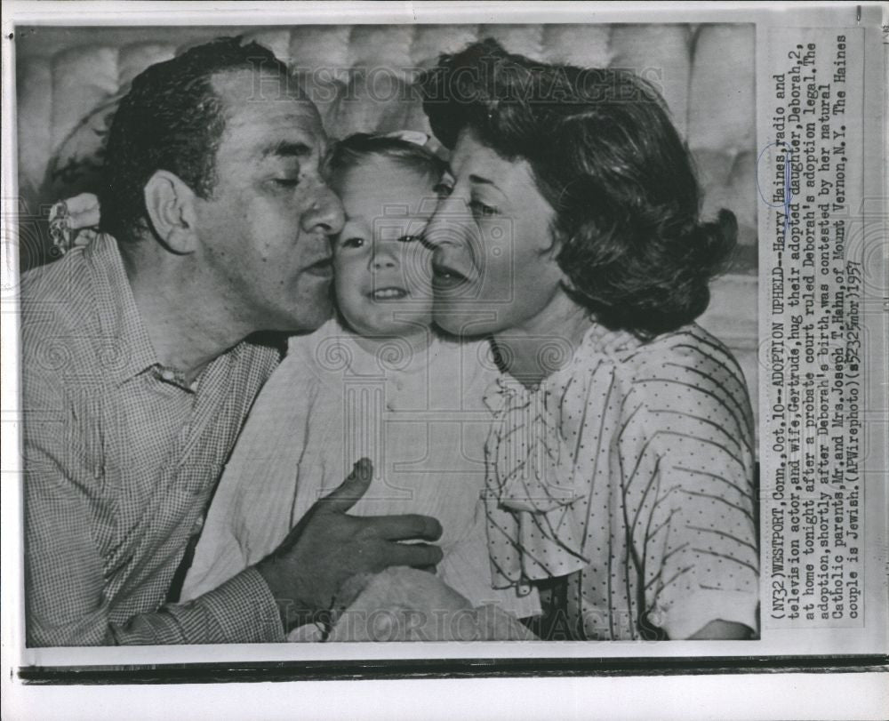 1957 Press Photo Harry Haines actor Gertrude Deborah - Historic Images