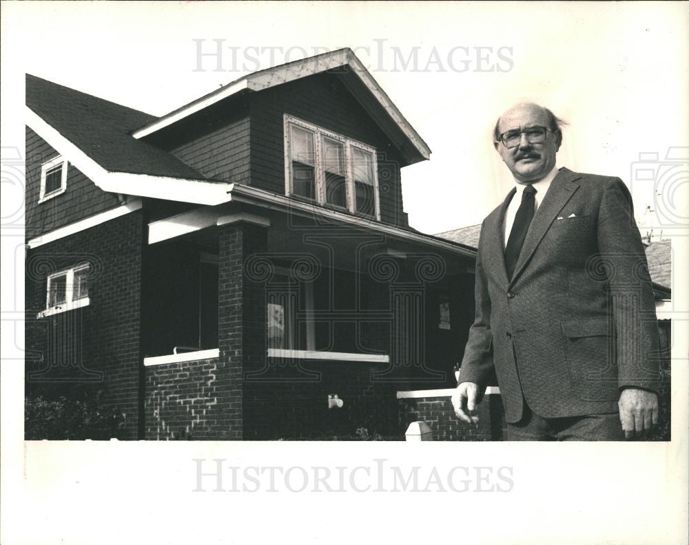 1987 Press Photo Arthur Beer - Historic Images