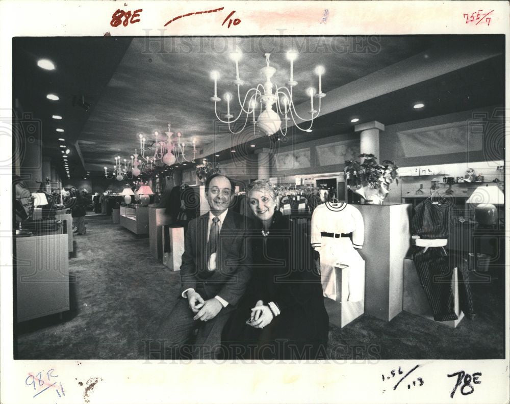 1983 Press Photo Sherman Becker, Birmingham boutique - Historic Images