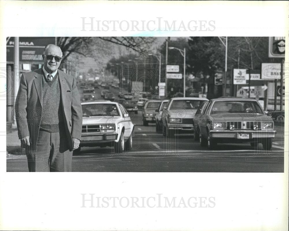 Press Photo Beck mayor Utica April 1961 - Historic Images