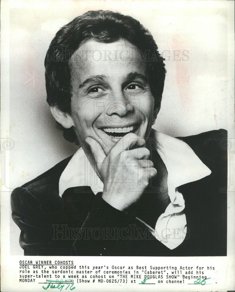 Press Photo Joel Grey American stage actor - Historic Images