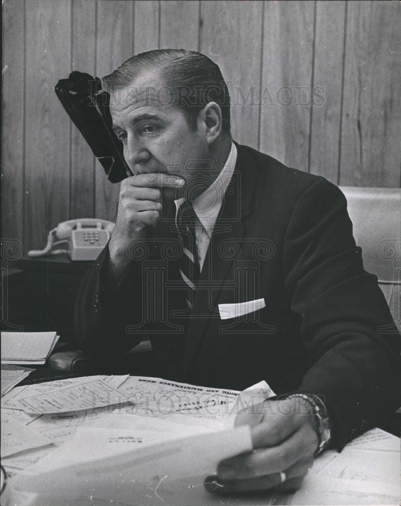 1968 Press Photo Roman Gribbs Mayor Detroit - Historic Images