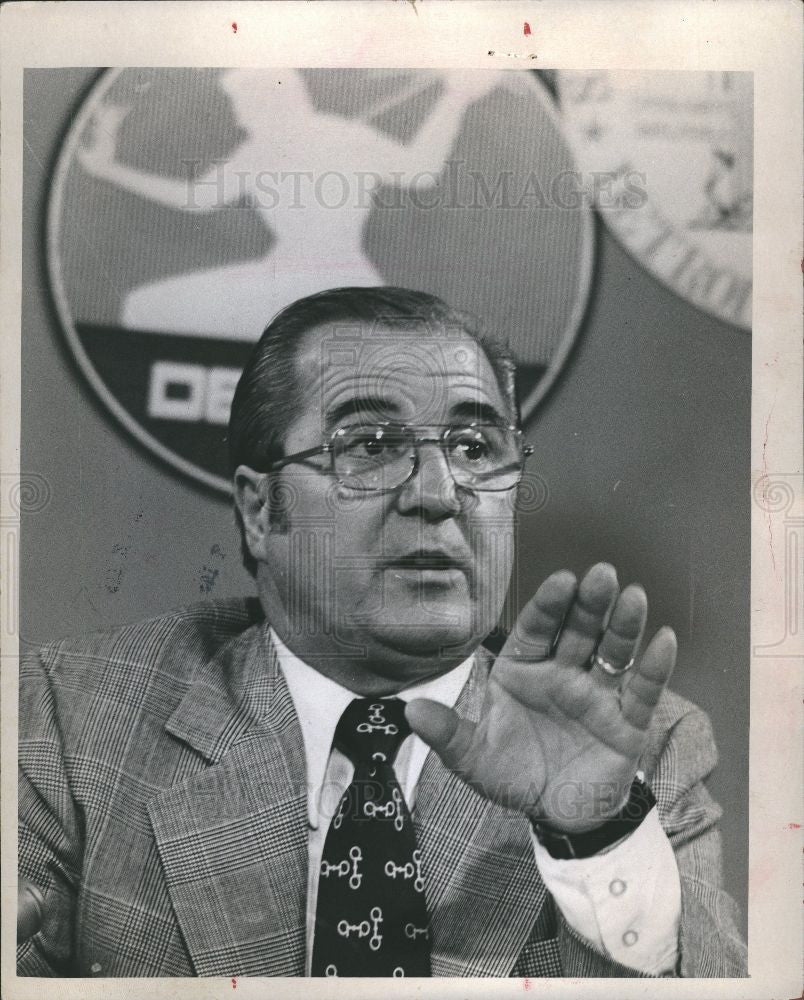1973 Press Photo Roman Gribbs Detroit Michigan Mayor - Historic Images