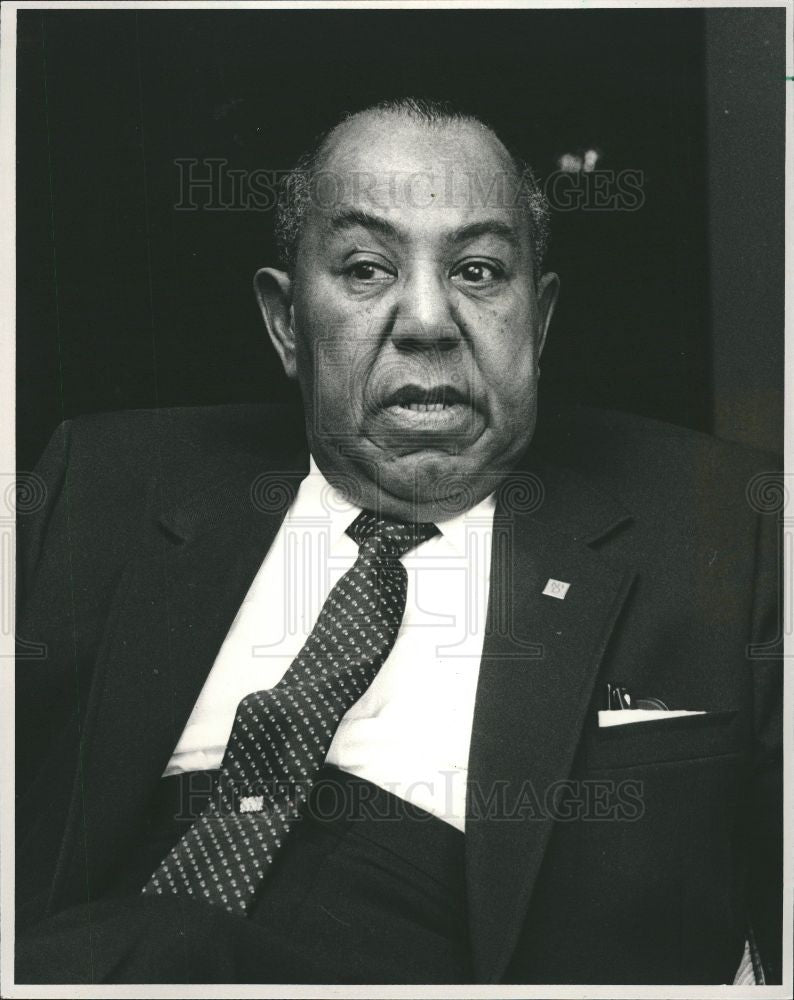 1984 Press Photo Walter Greene, Commission chairman - Historic Images