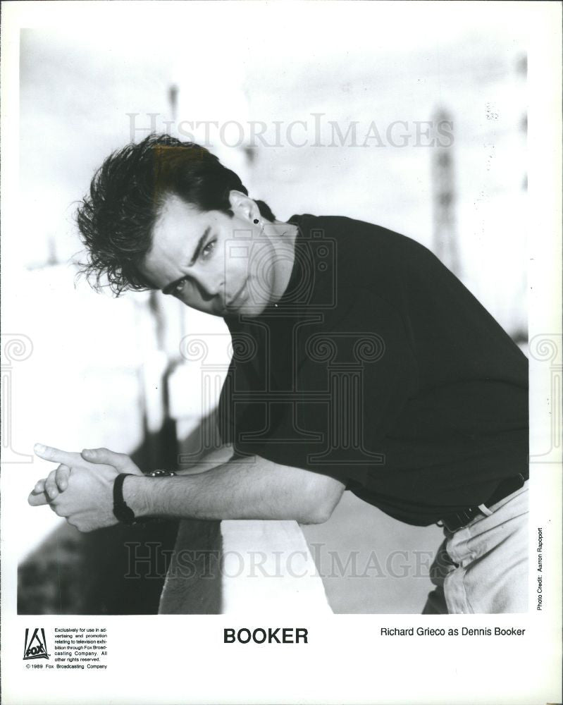 1990 Press Photo Richard Grieco as Dennis Booker - Historic Images