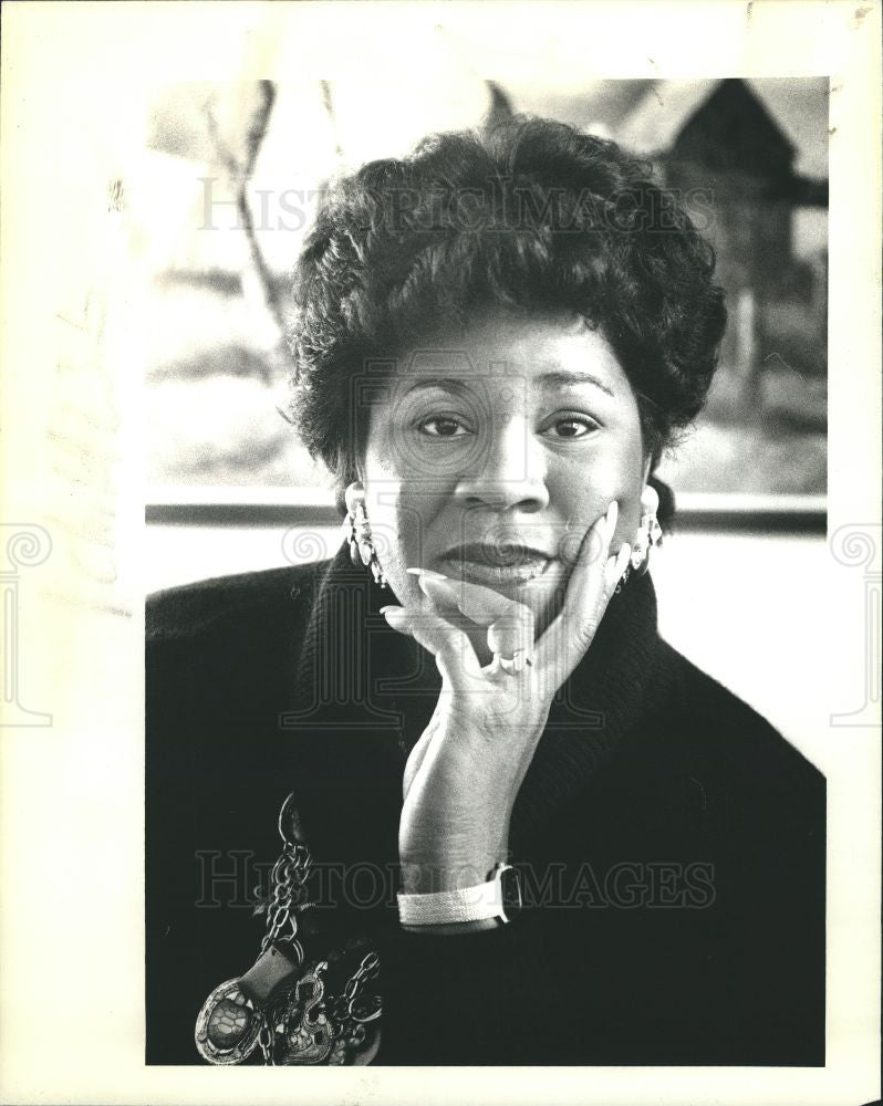 1990 Press Photo Dr Rosalind Griffin. - Historic Images