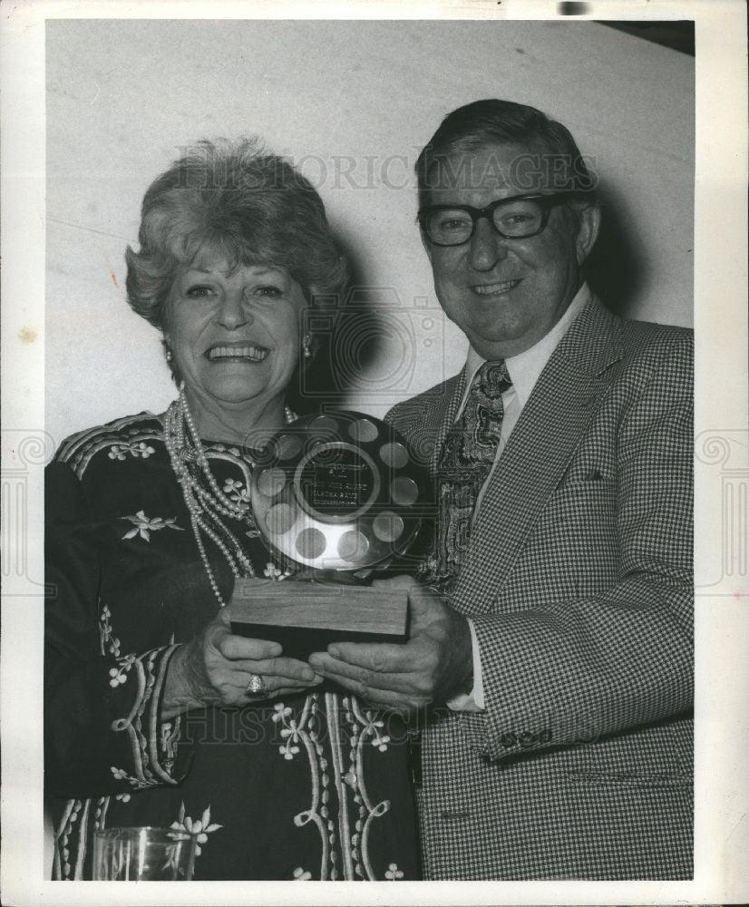 1998 Press Photo Martha Raye  Bill Baldwin - Historic Images