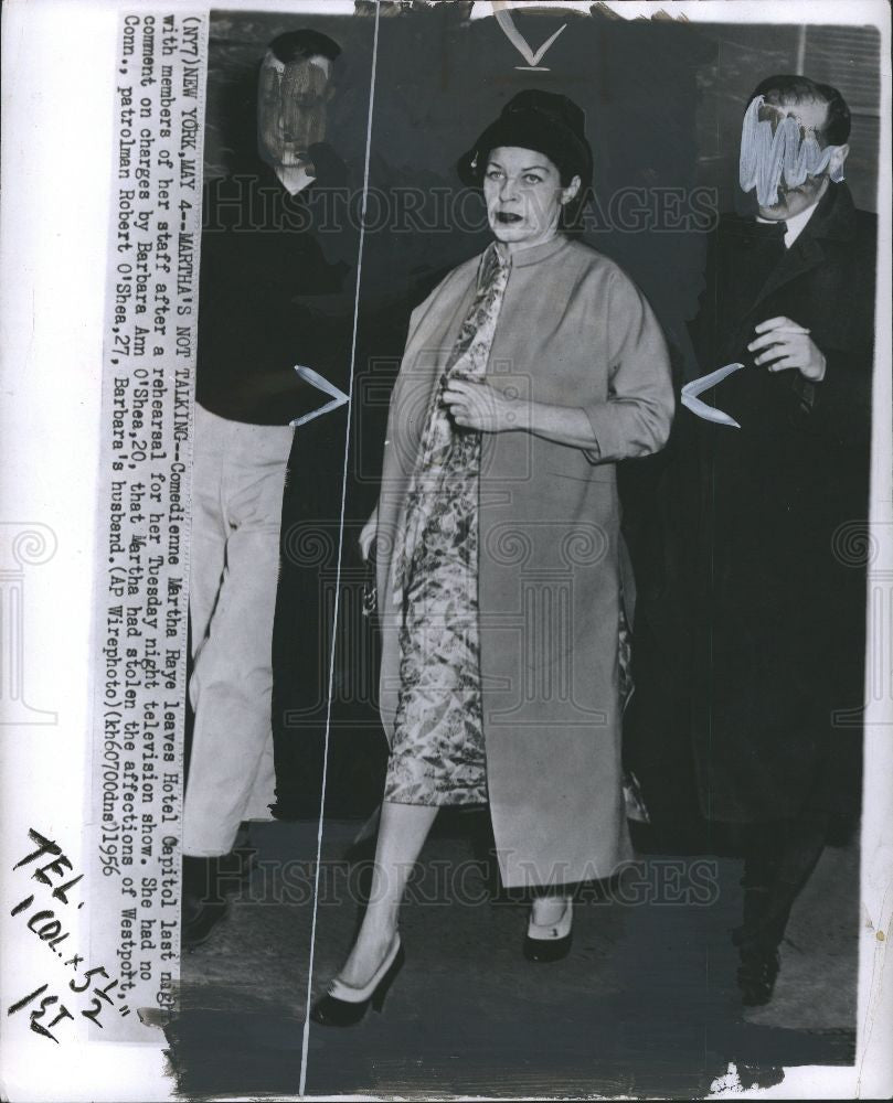 1956 Press Photo Martha Raye comic actress - Historic Images
