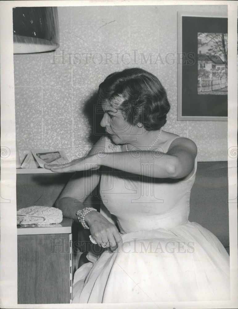 1957 Press Photo Martha Raye American comic actress - Historic Images