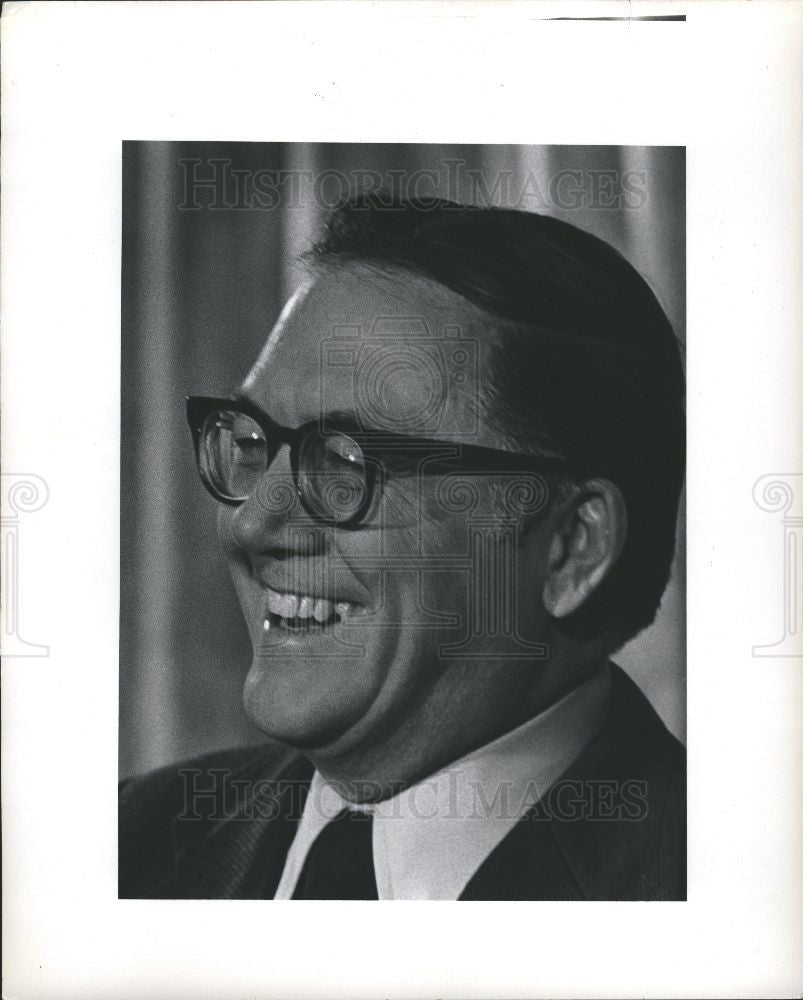 Press Photo Senator Robert P Griffin - Historic Images