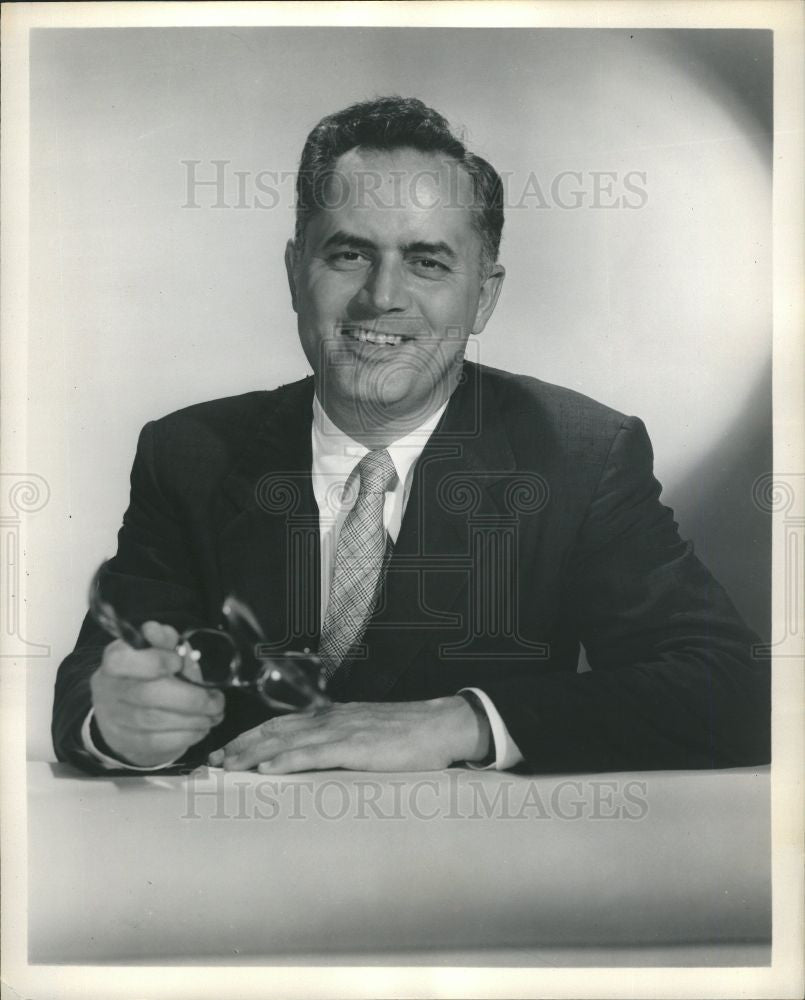 1955 Press Photo Moderator Dr. Evans - Historic Images