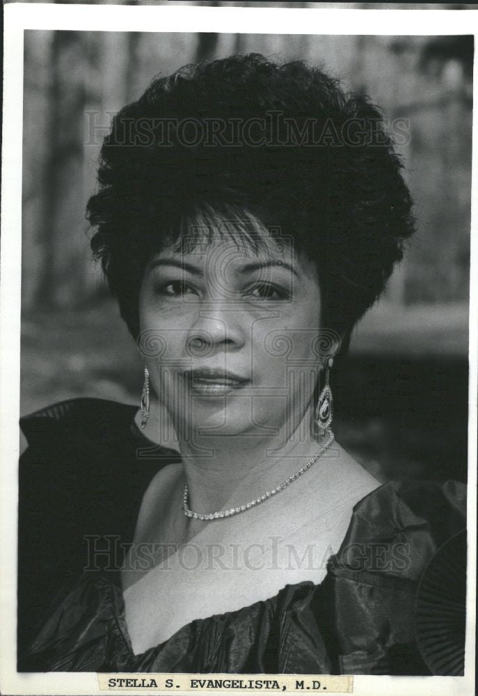 1990 Press Photo Stella Evangelista - Historic Images