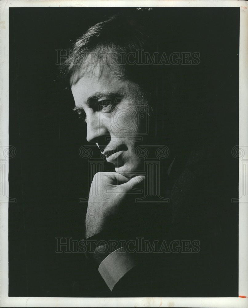 1965 Press Photo Noel Harrison Olympic Athelete Actor - Historic Images