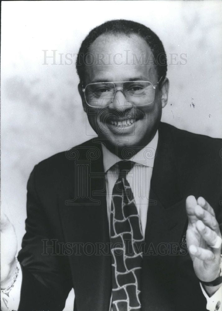 1994 Press Photo henry hagood new homes detroit housing - Historic Images