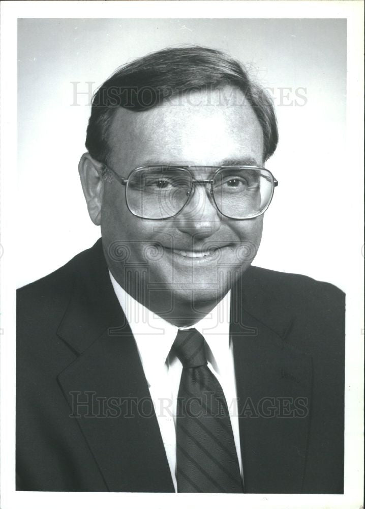 1992 Press Photo David Harris First of America Bank - Historic Images