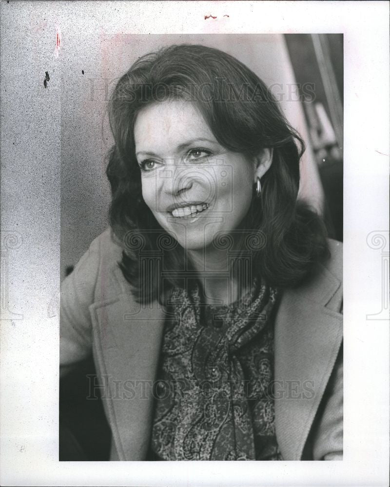1977 Press Photo Barbara Feldon Agent 99 1977 - Historic Images