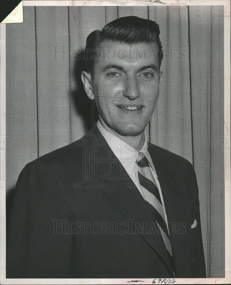 1954 Press Photo Dick Femmel broadcaster - Historic Images
