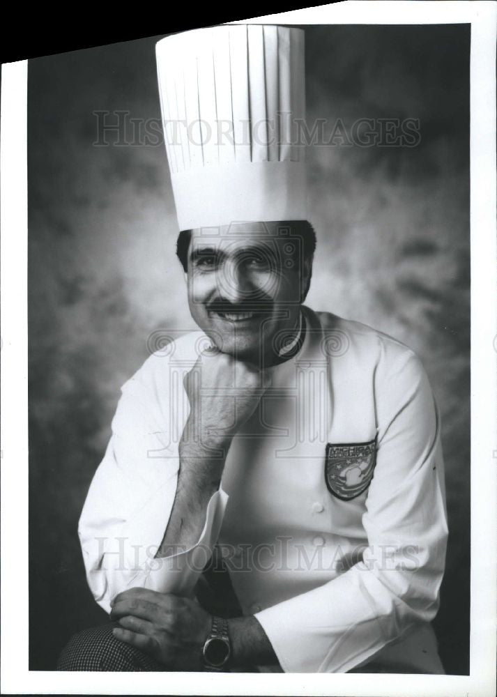 Press Photo Chef Mario Etamad Detroit food MI - Historic Images