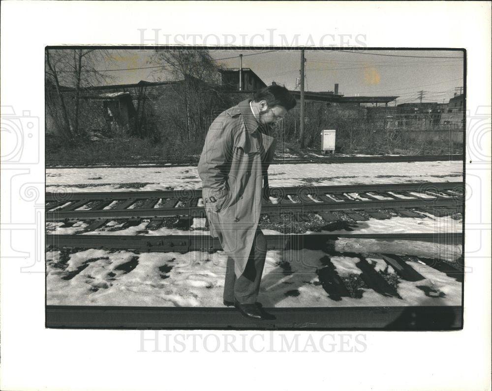 Press Photo Loren Estleman Author PI Amos Walker - Historic Images