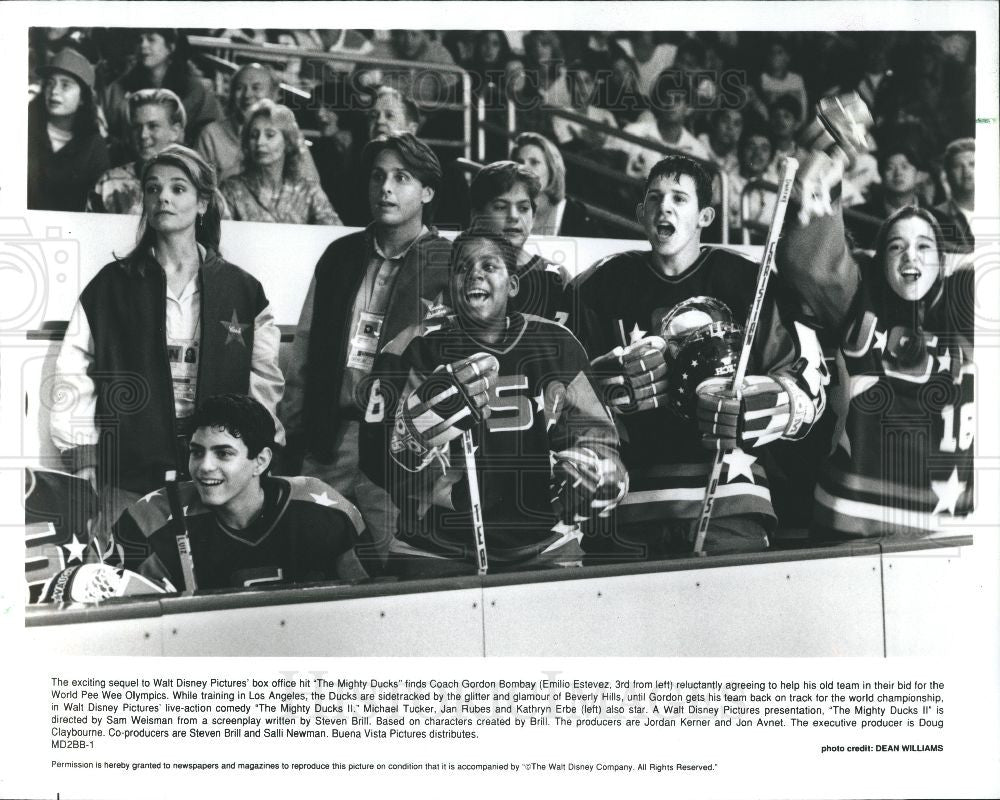 1994 Press Photo Emilio Estevez actor film director - Historic Images