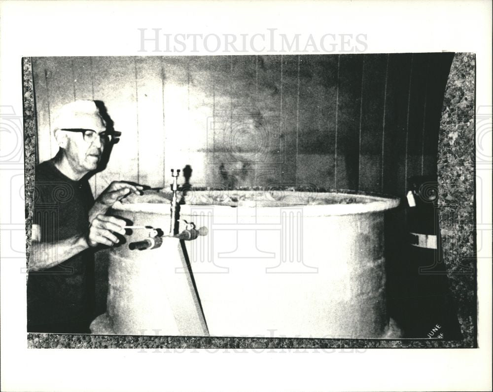 Press Photo Renkel - Historic Images