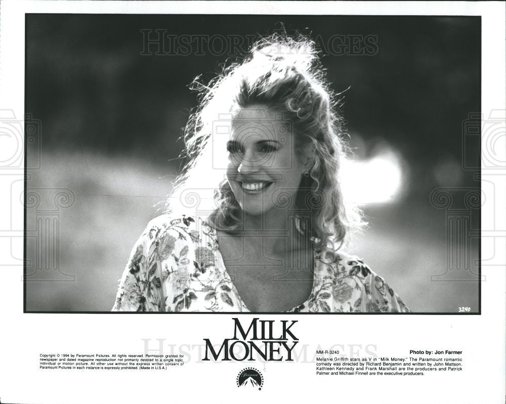 1994 Press Photo Melanie Griffith actress V Milk honey - Historic Images