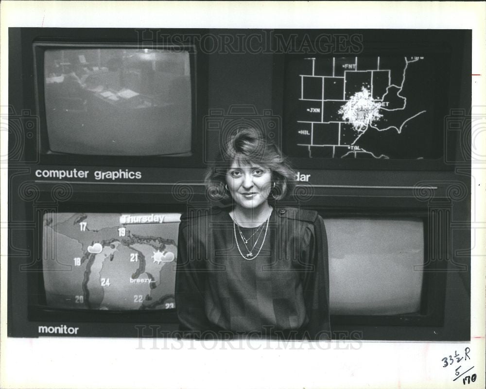 1968 Press Photo vicki griffin  weathercaster - Historic Images