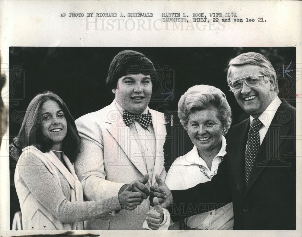 1976 Press Photo Marvin L. Esch  politician - Historic Images
