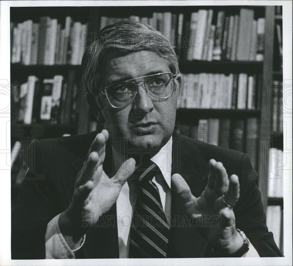1973 Press Photo Marvin L. Esch politician - Historic Images