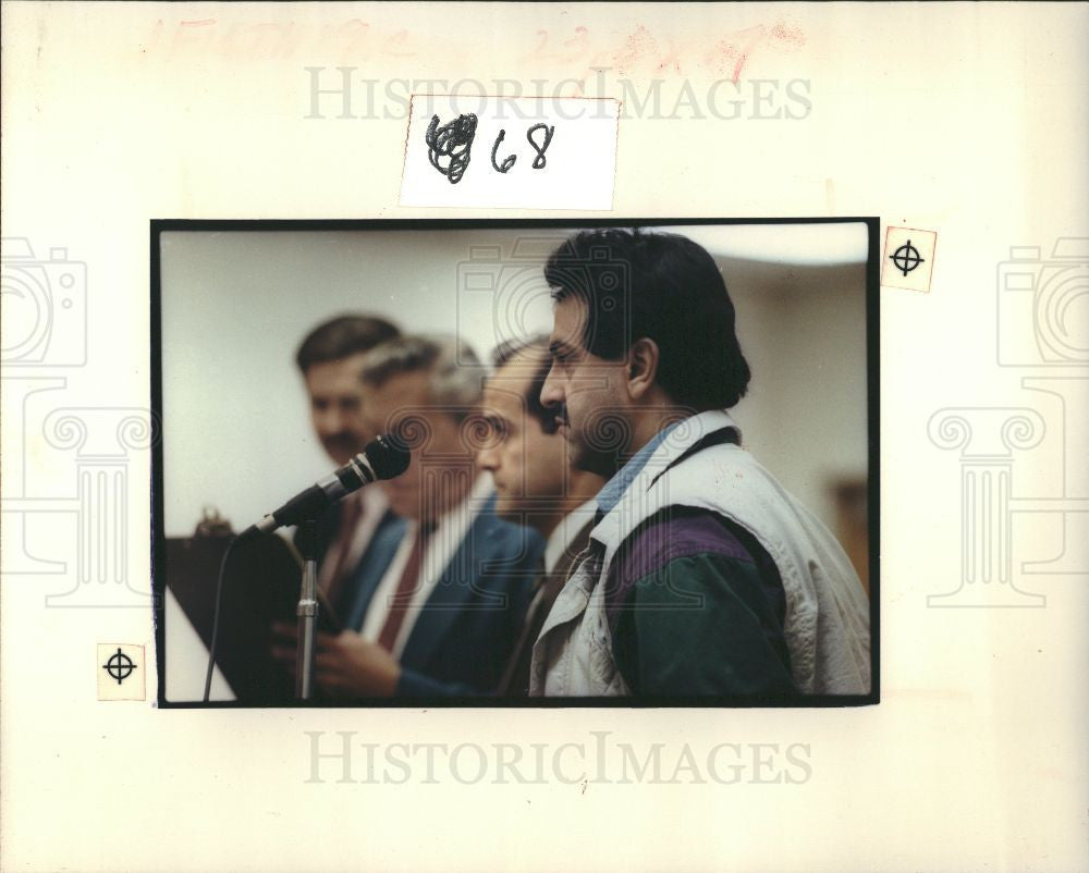 1991 Press Photo inspection, pests, cititations, food - Historic Images