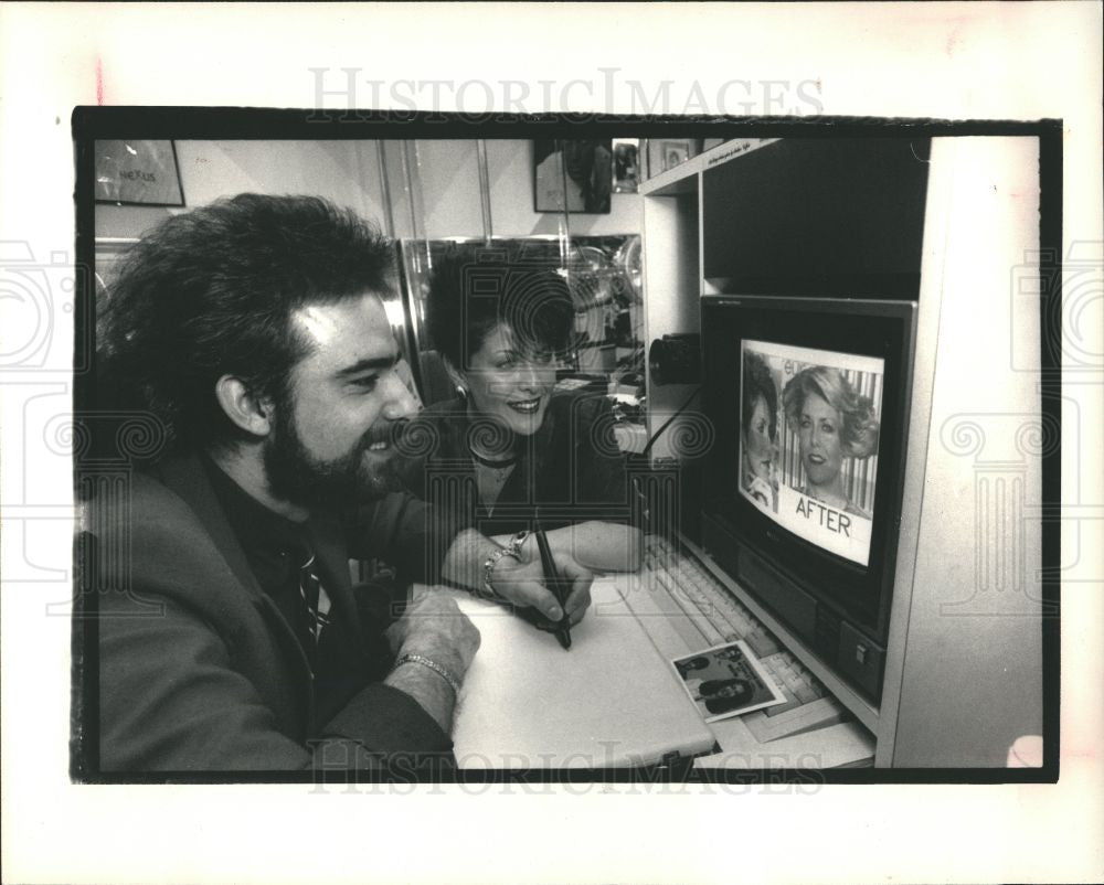 1988 Press Photo Martin Mustapha Karen Dunn Hair stylin - Historic Images