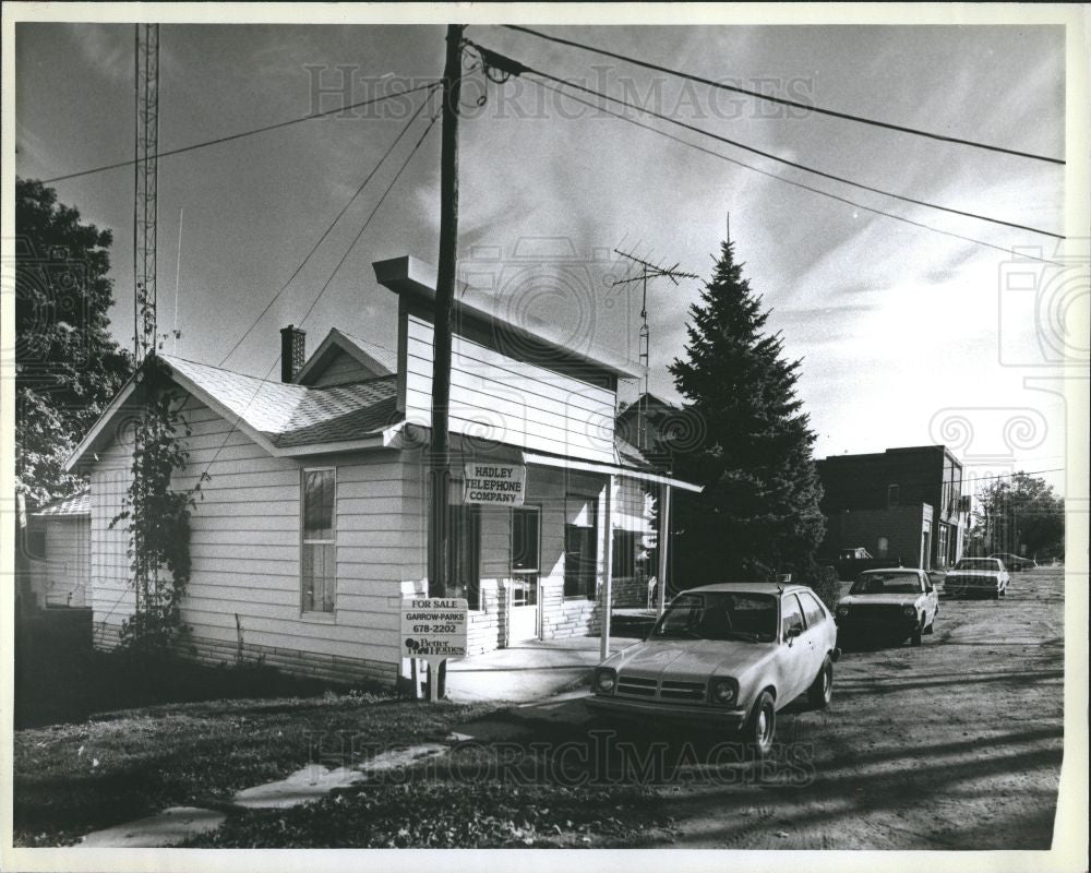 Press Photo Hadley Telephone co - Historic Images